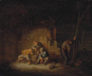 Bauern sitzen und trinken in einer Scheune mit einem Hund