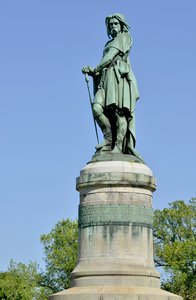 Kolossale Statue von Vercingetorix, gallischer Anführer