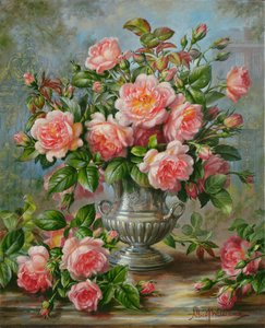Englische Eleganzrosen in einer Silbervase von Albert Williams