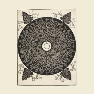 Der dritte Knoten (Flechtmuster mit weißem Medaillon)