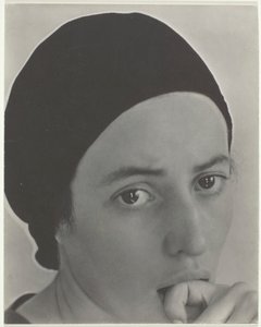 Dorothy Norman, ca. 1931 von Alfred Stieglitz