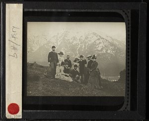 Familie und Freunde in Mittenwald, ca. 1884 von Alfred Stieglitz