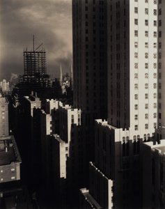 Von meinem Fenster im Shelton, West von Alfred Stieglitz
