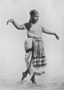 Nauch-Tänzerin, um 1890, 1910