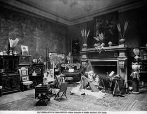 Atelier des Malers Tito Conti in Florenz, auf der Piazza Donatello von Fratelli Alinari