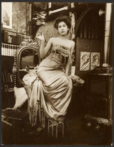 Weibliches Modell mit Lorbeerzweig, Paris von Alphonse Maria Mucha