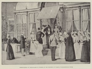 Überreichung von Zertifikaten an Krankenschwestern durch die Prinzessin von Wales im Marlborough House