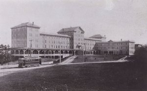 Old Orchard House, Maine: Inlandfront von American Photographer (after)