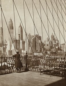 Wolkenkratzer von New York City, New York, USA von American Photographer (after)