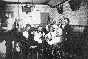 Kartenspielen in einem Western-Saloon, ca. 1900 von American Photographer