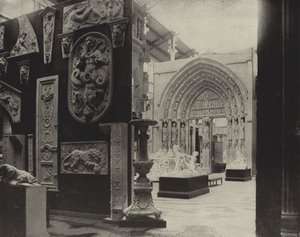 Portal des Nordquerhauses der Kathedrale von Bordeaux von American Photographer