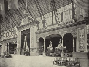 Das belgische Portal und die Fassade von American Photographer