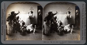 Bei dem heiligen St. Patrick! Da ist Brannigans Geist (Stereograph) von American School