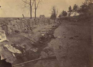 Steinmauer, Rückseite von Fredericksburg, mit Rebellen-Toten