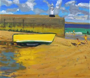 Gelbes Boot, St Ives, 2017 von Andrew Macara