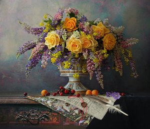 Elegantes Blumenstillleben