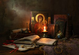 Madonna und Kerzenlicht