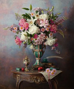 Opulentes Blumen Stillleben