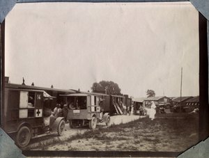 Erster Weltkrieg 1914-1918: Impfung von Soldaten durch Krankenschwestern des Französischen Roten Kreuzes am Bahnhof Saint Gilles (Saint-Gilles) im Ärmelkanal, Niedernormandie, Frankreich. Anonyme Fotografie Juni 1917. Private Sammlung, Stella.