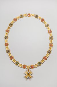 Königreich Bayern - Orden des Heiligen Hubertus: Halskette getragen von Luitpold, Herzog in Bayern (1890-1973) - Ende des 18. Jahrhunderts - Gold und Emaille - Halskette: L 122 cm; Gewicht 460 g (Anhänger inbegriffen) - Anhänger: D 7,5 cm - Privatbesitz