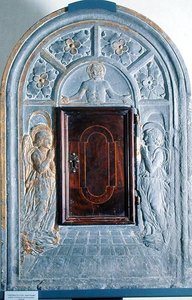 Christus in Majestät über dem Tor zum Himmel, flankiert von zwei Engeln, ca. 1470-80 von Antonio (attr. to workshop of) Rossellino