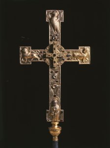 Prozessionskreuz, im Zentrum Reliquiar mit den Reliquien des Heiligen Holzes des Kreuzes, XIII. Jahrhundert