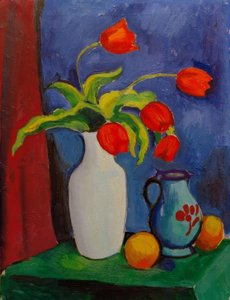 Rote Tulpen in weißer Vase