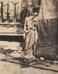 Madonna mit Kind, skulptiert von Geoffroy-Dechaume, Notre-Dame-Kathedrale, Paris von Auguste Mestral
