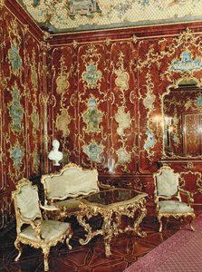 Der Millionenraum mit Feigenholz getäfelt, eingelegt mit persischen Miniaturen und verziert mit vergoldetem Ornament, Schloss Schönbrunn, Wien