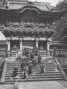 Japan: Nikko, Yomei-mon, Hauptportal des Ieyasu-Schreins von Axel von Graefe