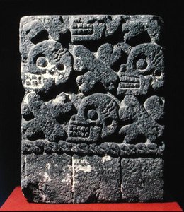 Tzompantli, späte postklassische Periode (1300-1521) von Aztec Aztec