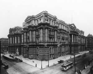 Ansicht des Chicagoer Rathauses und des Cook County Courthouse, ca. 1900 von Barnes and Crosby Barnes and Crosby