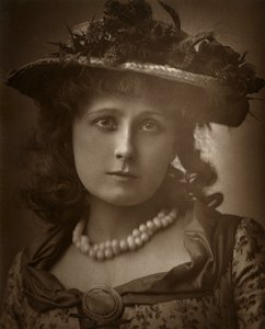 Britische Schauspielerin Helen Forsyth in Sophia, 1886