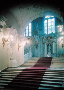 Haupttreppe aus der Jordan-Galerie von Bartolomeo Franceso Rastrelli