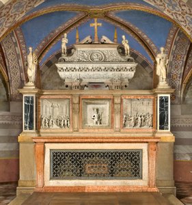 Krypta, Hochaltar mit der Arche der Heiligen Marcellino und Peter Exorzist, Ausgeführt von Benedetto Briosco 1506-08, Rekonstruiert von Matteo Galletti 1609
