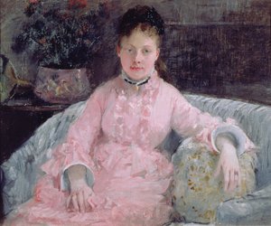Porträt einer Frau in einem rosa Kleid von Berthe Morisot