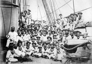 Gesellschaft an Bord der HMS Eclipse, um 1888
