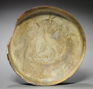 Tiefer Teller mit Falke, Hase und Laub, 1100er Jahre
