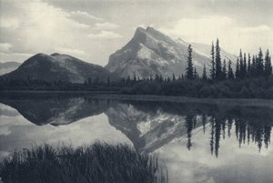 Die kanadischen Rockies: Mount Rundle, Banff und Vermillion Lakes von Canadian Photographer