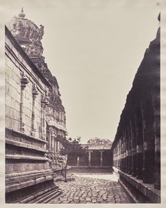 Perumal Tempel Vimana von der Ecke des Hofes, Madurai