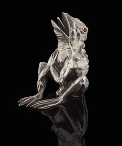 Ein Faberge Edelstein besetzter Silbertopf in Form eines Frosches, 1890 von Carl Fabergé