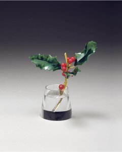 Stechpalmenzweig in einer sich verjüngenden Vase, ca. 1890
