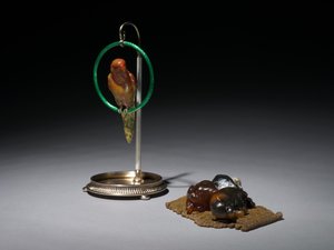 Welpen auf einer Matte, späte 1800er-frühe 1900er Jahre