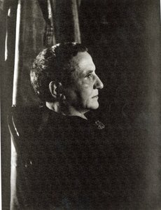 Gertrude Stein (1874-1946) 4. November 1934 von Carl Van Vechten