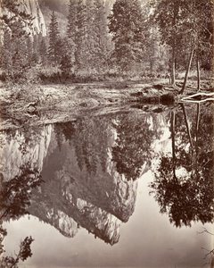 Spiegelansicht der Drei Brüder, Yosemite, ca. 1872, gedruckt ca. 1876