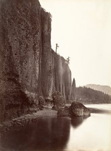 Kap Horn, Columbia River, Oregon, 1867 von Carleton Emmons Watkins