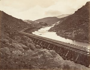 Eureka Quarz-Mühle und Flume, Nevada, 1875, gedruckt ca. 1876