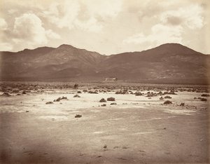 Straßenansicht zum Sutro-Tunnel, 1875, gedruckt ca. 1876 von Carleton Emmons Watkins