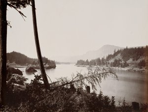 Blick auf den Columbia, Kaskaden