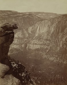 Yosemite-Fälle vom Glacier Point von Carleton Emmons Watkins
